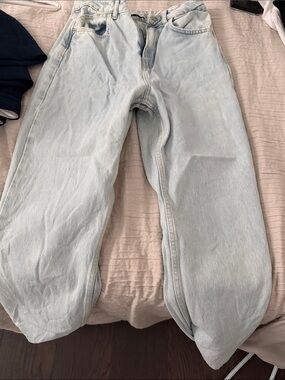 Zara Light Blue Relaxed Jeans